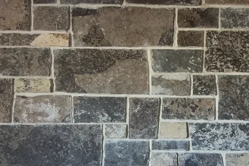 Stonerox Graphite Manor natural stone veneer