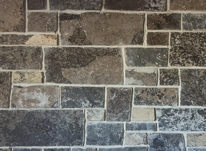 Stonerox Graphite Manor natural stone veneer